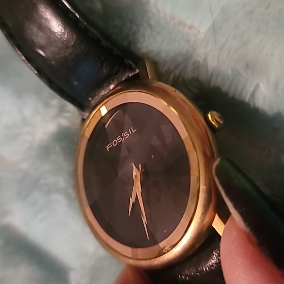 Fossil Vintage & Rare‎ Gold-Tone Gem Shaped Crystal Women’s Watch PC-7304 main image 7